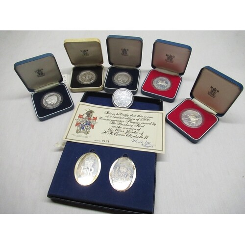 Two Elizabeth II 1977 Silver Jubilee silver proof coins, two...