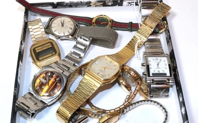 Two ladies' 9 carat gold wristwatches, a ladies' 18 carat...