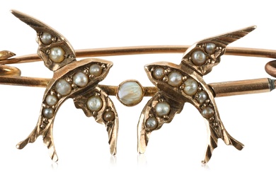 VICTORIAN 9K YELLOW GOLD AND PEARL BROOCH DEPICTING TWO SWALLOWS IN FLIGHT