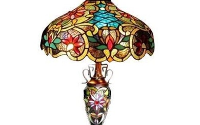 Victorian Style Double Lit Stained Art Glass Lamp