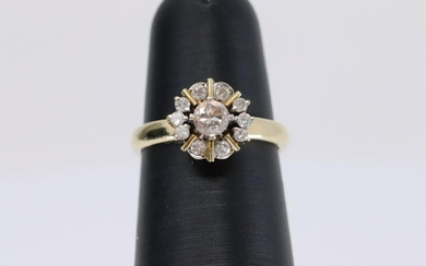14KT Daisy Diamond Ring