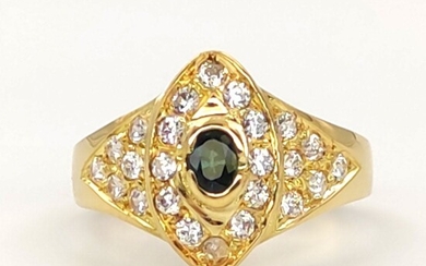 18 kt.Yellow gold - Ring with Sapphire and zircons