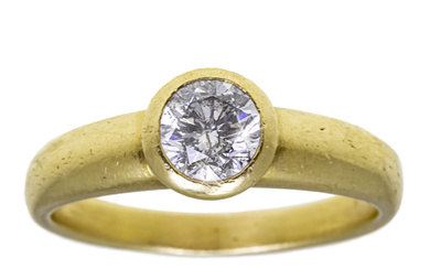 18k Yellow Gold and Diamond Ring.
