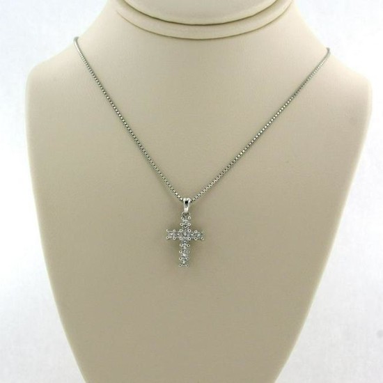 18k white gold Necklace with diamond cross pendant