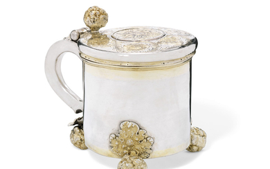 A SCANDINAVIAN PARCEL-GILT SILVER TANKARD, MAKER'S MARK ONLY POSSIBLY VD AND RUSSIAN MARKS FOR SAINT-PETERSBURG, 1742 AND ASSAYER'S MARK PARTIALLY LEGIBLE