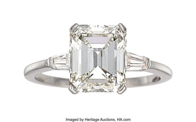 55251: Diamond, Platinum Ring Stones: Emerald-cut diam