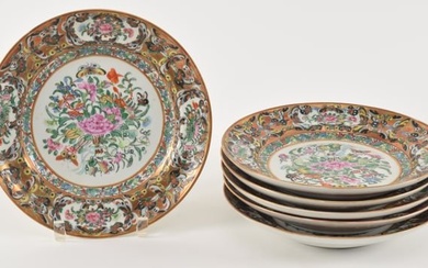 [6] 19th century Chinese famille rose porcelain export deep dishes with gilt borders and floral