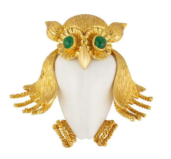 Emerald, enamel, 18k yellow gold owl pendant-brooch