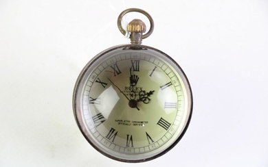 A Bronze and Glass Ball Clock (H:7cm)