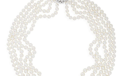 A CULTURED PEARL NECKLACE WITH DIAMOND CLASP, CIRCA...