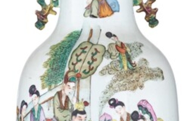 A Chinese double side decorated famille rose vase,...