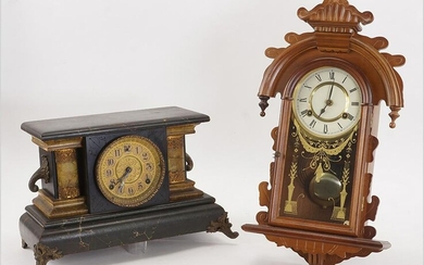 A Gilbert Clock Co. 'Thor Extra' Mantle Clock.
