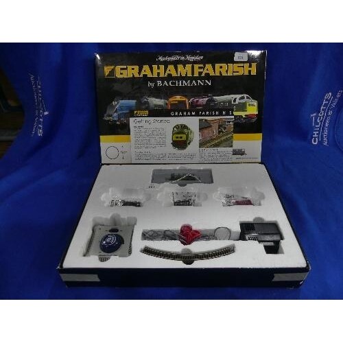 A Grahaam Farish by Bachmann boxed 'Ready to run Starter Tra...
