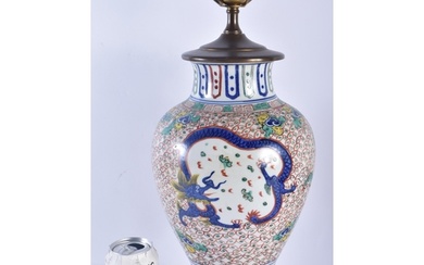 A LARGE LATE 19TH/20TH CENTURY CHINESE WUCAI PORCELAIN DRAGO...