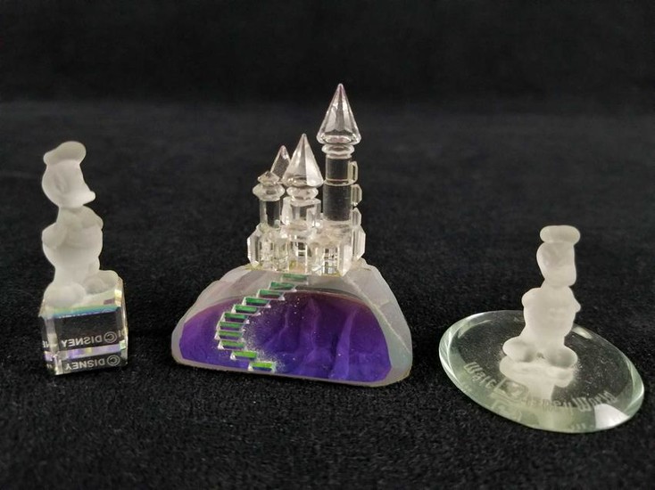 A Lot of 3 Miniature Walt Disney World Frosted Glass