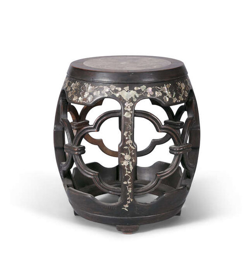 §A MARBLE-INSET MOTHER-OF-PEARL-INLAID BARREL-FORM STOOL, GUDUN China, Qing...