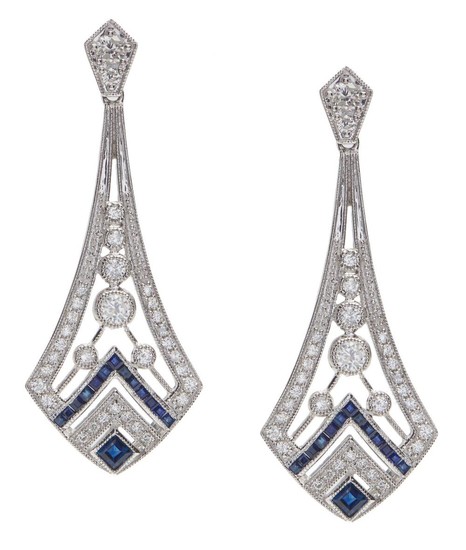 A PAIR OF SAPPHIRE AND DIAMOND DROP EARRINGS