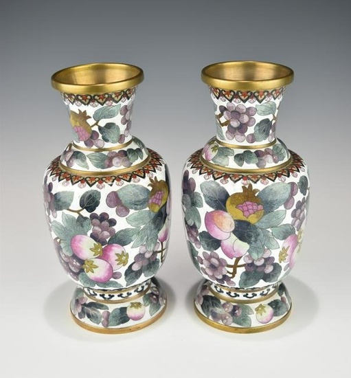A PAIR OF VINTAGE CHINESE CLOISONNE VASES