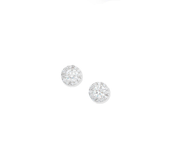 A Pair of diamond earstuds