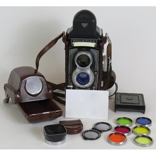 A Rolleiflex T model 1 TLR camera with 75mm F3.5 Zeiss lense...