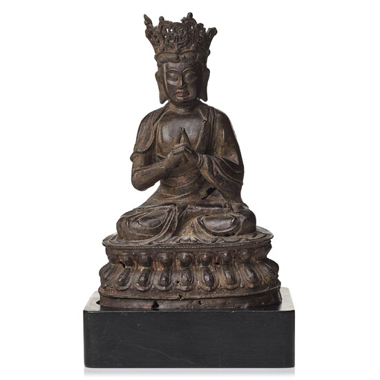 A bronze Vairocana Buddha, late Ming dynasty (1368-1644).