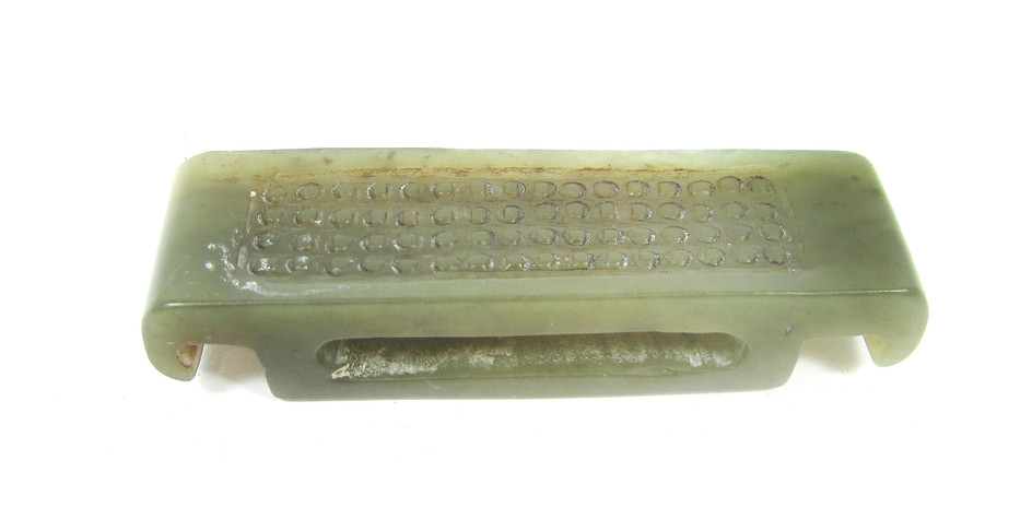 A jade sword slide