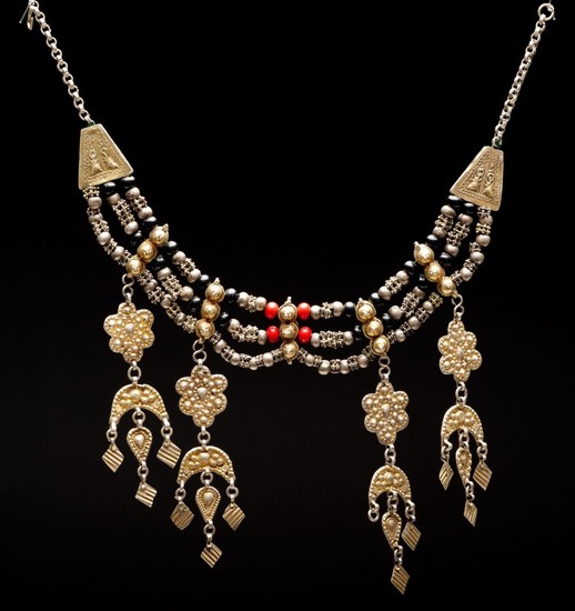 A parcel gilt silver crescent necklace- Middle East- 1900-1950