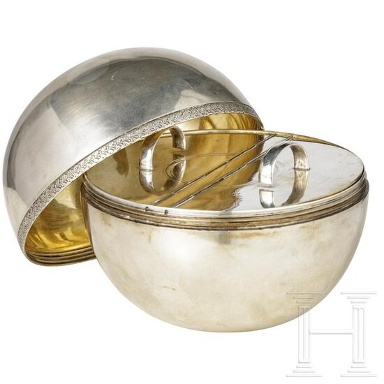 A silver Russian caviar bowl, 1st half of the 19th
