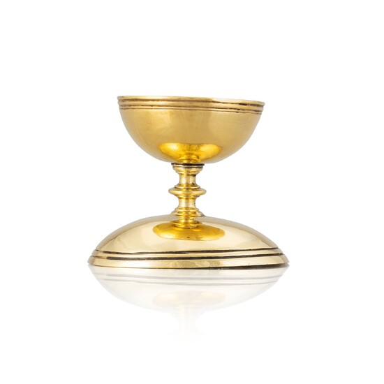 A silver gilt egg-cup. Probably 18th century. Unmarked.