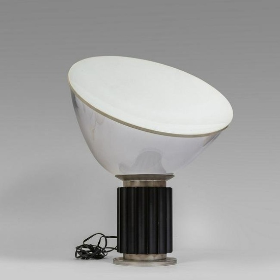 ACHILLE CASTIGLIONI, FLOS, 1962. Una lampada