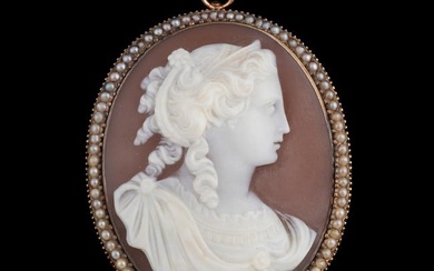 ANTIQUE CAMEO 14K YG PIN W/ SEED PEARLS