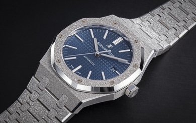 AUDEMARS PIGUET, ROYAL OAK FROSTED GOLD REF. 15410, A LIMITED EDITION GOLD AUTOMATIC WRISTWATCH