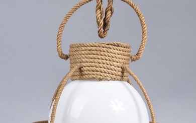AUDOUX Adrien & MINET Frida (Dans le goût de) Suspension lanterne en corde et globe...