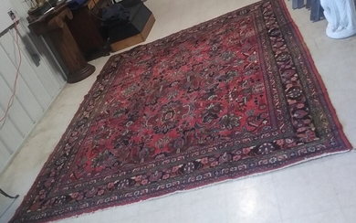 Antique Persian carpet 8 foot 8 in by 11 foot