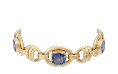 Armband mit 5 hellblauen Saphiren, zus. ca. 18 ct