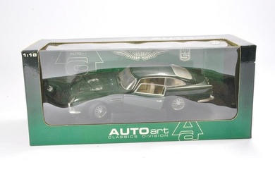 Autoart 1/18 Aston Martin DB5 in green. Looks to be good, however may benefit from a clean as