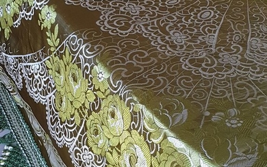 Bedspread in pure Silk with precious border - Silk - 1920-1949