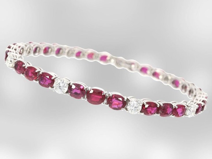 Bracelet: exquisite precious ruby bracelet with diamonds, total...