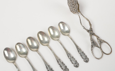 COFFEE SPOONS AND TONGS, 7 pieces, silver.