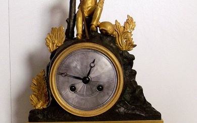 Mantel clock - 19th Century, French Empire "Allegory of Liberty, the Pilgrim" - Exceptional rare clock with its - Empire Gilt bronze - 1840-1850