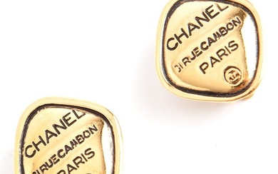 Chanel - Earrings
