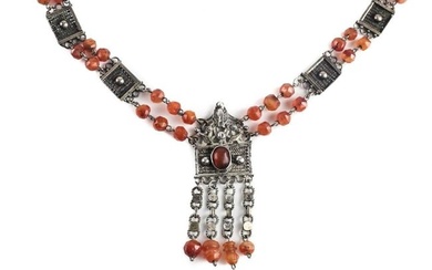 Chinese / Tibetan Orange Carnelian Agate silver necklace faceted 19th century