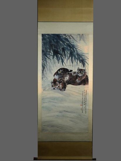 Chinese painting scroll - Tiger - Zhang Shanzhen
