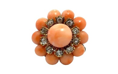 Coral and Diamonds 18kt Gold Ring