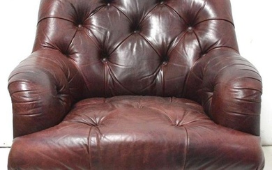FINE TUFTED LEATHER CHESTERFIELD CLUB CHAIR