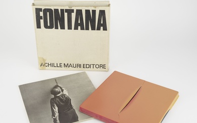 FONTANA (Lucio)]. Lucio Fontana. Milan : Achille Mauri, 1968. - Livret in-4 carré, 29x29 cm, accompagné d'un ouvrage de mêmes dimensions