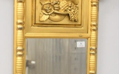 Federal gilt framed mirror having carved fruit and