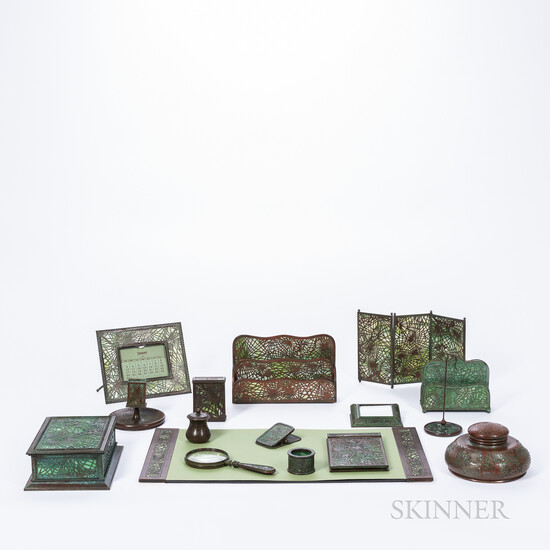 Fifteen-piece Tiffany Pine Needle Pattern Desk Set