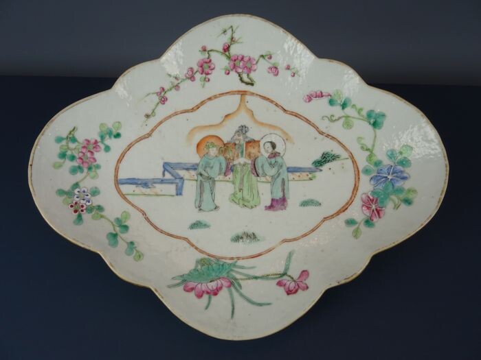 Fruit bowl - Porcelain - China - 19th century