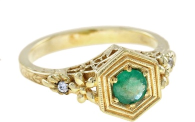 GEMMA FILIGREE - Ring - 14 kt. Yellow gold - 0.38 tw. Emerald - Diamond